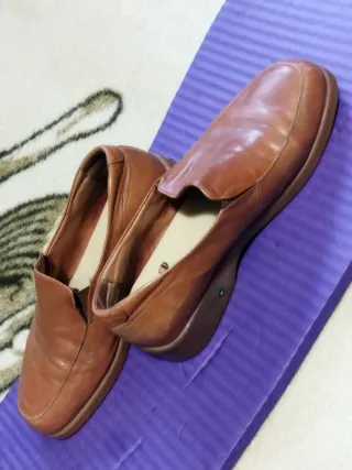 Zapatos de piel unisex marrones talla 38