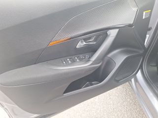 Peugeot 2008 ELECTRICO 50KW año 2022,,, 29.000km