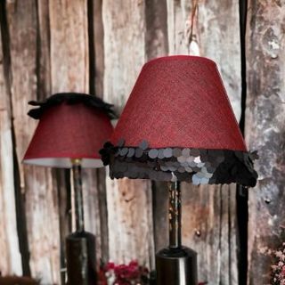 Coppia di antiche lampade in rame