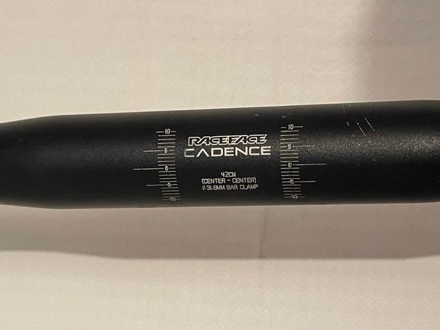 Manillar carretera Race Face Cadence 31.8 x 420mm
