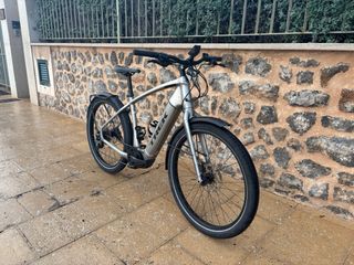 Bicicleta Eléctrica Trek Allant+ 8