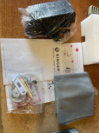 Máquina de coser Singer 4423 Heavy Duty