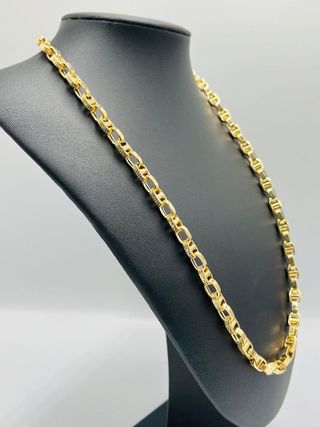 CADENA DISEÑO FORZADA BARRA GRECA, Hueca. Oro 18k