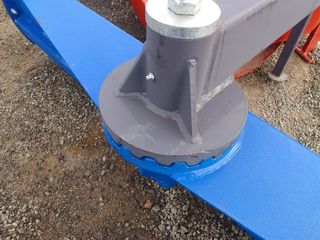 TRAÍLLA NIVELADORA NUEVA DE 2.00 M.