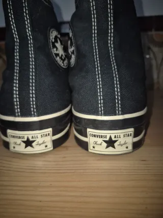 Converse Chuck Taylor All Star Hi Negras Talla 42.