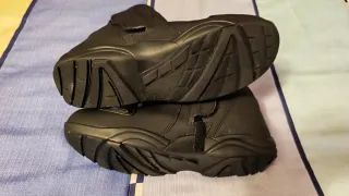 Botas de moto marca ARMURE. Talla 44