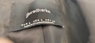 Chaleco negro Stradivarius