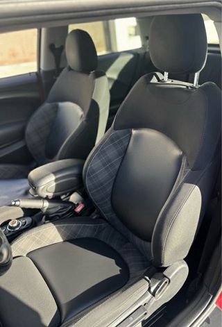 MINI Cooper F56, 1.5 136cv 2016 Rojo Full Extras