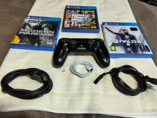 PS4 + 3 Juegos + Mando + Cables