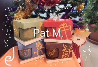 Pack 4 tazas McDonald's colección Navidad 2025