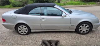 Mercedes-Benz  CLK 2002