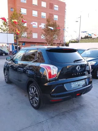 SsangYong Tivoli 2015