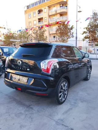 SsangYong Tivoli 2015