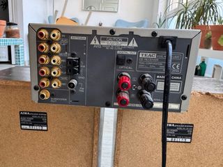 Amplificador y 2 Altavoces Aiwa