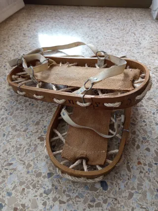 Raquetas de nieve de madera