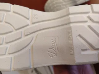 Zuecos trabajo blancos talla 38