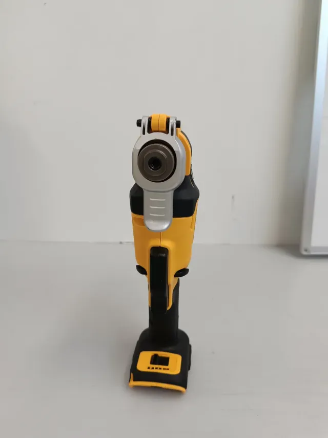 DEWALT DCS356 Multiutensile Oscillante P11Y6379