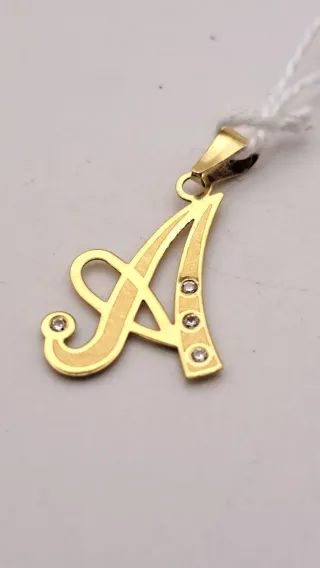 Colgante Letra A Oro 18k