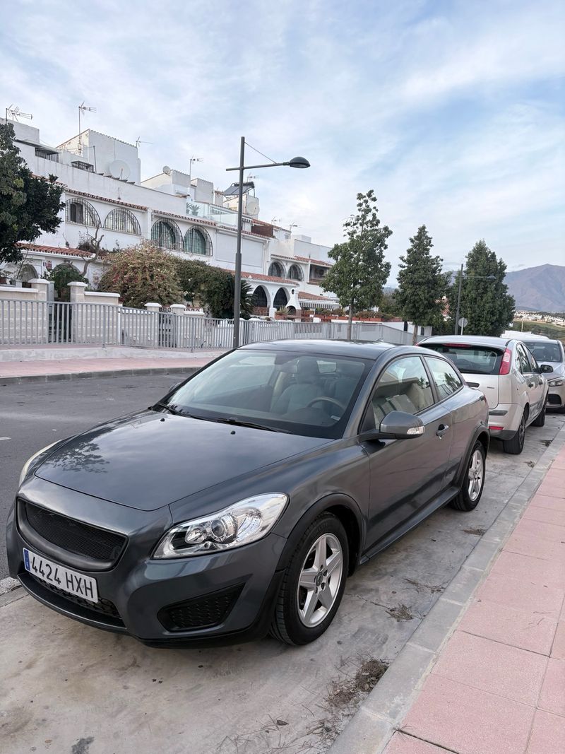Volvo C30 2010 - foto 1