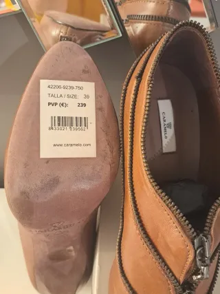 Zapatos-Botines de mujer marca"Caramelo" Talla 39