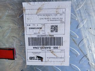 Puerta de acceso metálica para suelo