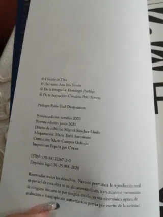 Libro Feria Ana Iris Simón