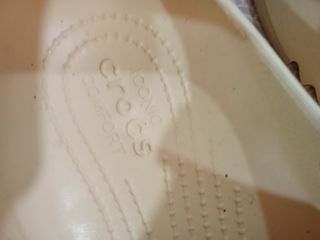 Crocs Talla 9 USA / 42 EUR Beige