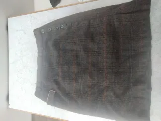 Gonna  donna marrone