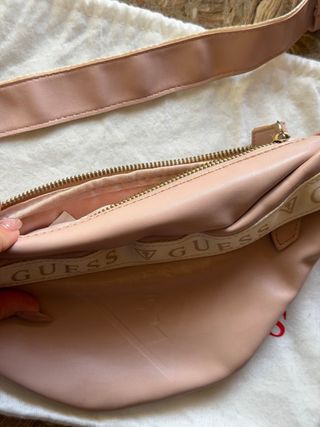 Bolsa Riñonera Guess Rosa Pálido