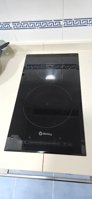 Placa de Inducción Balay Negra