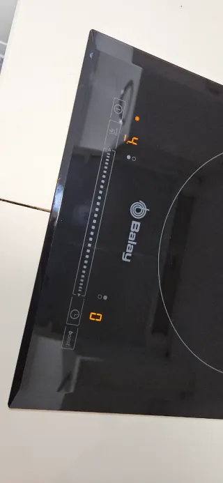 Placa de Inducción Balay Negra