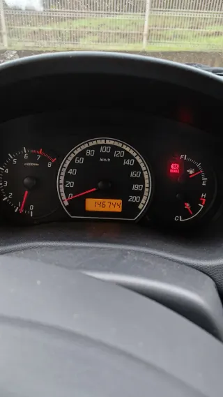 Suzuki Swift 2005 4x4 1.3 gasolina