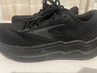 Deportivos Brooks Negros Unisex