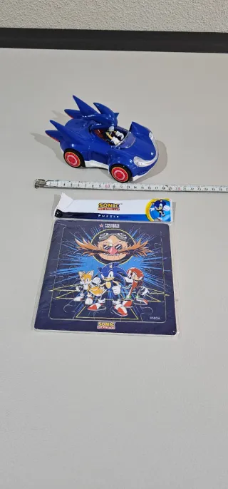Coche de Retroficcion Sonic y Puzzle