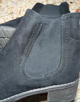 Botines Chelsea Ante Negro