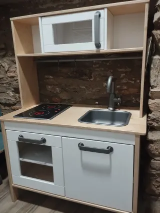 Cocinita IKEA DUKTIG