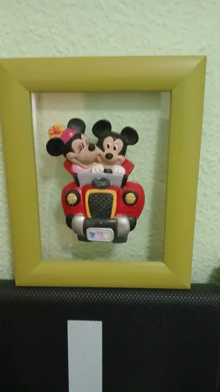 Cuadro Mickey y Minnie en Coche