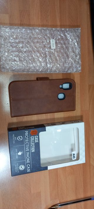 Custodia protettiva ESR per Samsung Galaxy A40
