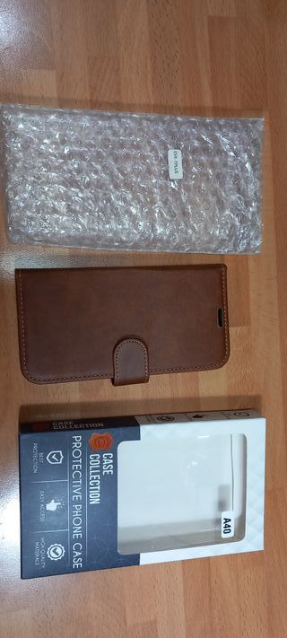 Custodia protettiva ESR per Samsung Galaxy A40