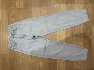 Pantalón vaquero Stradivarius azul