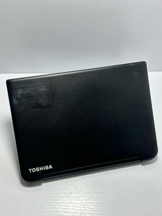 Toshiba Satellite Pro NB10 Celeron / 4Gb / 120Gb