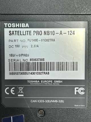 Toshiba Satellite Pro NB10 Celeron / 4Gb / 120Gb