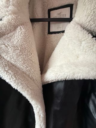 Chaqueta Hollister Negra con Borrego Talla L
