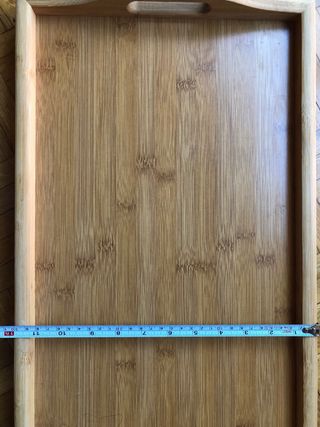 Mesa auxiliar plegable de bambú