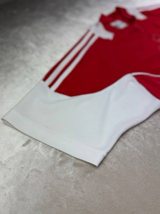 T-shirt Adidas Y2k Rossa Taglia L