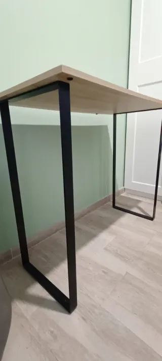 Mesa de escritorio/auxiliar madera y metal