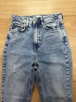 Pantalones vaqueros Zara