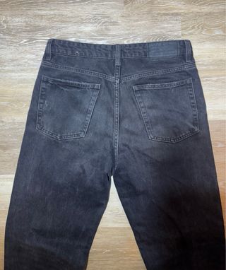 Vaqueros Zara corte ancho talla 36