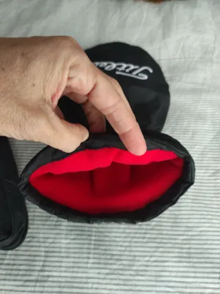 Manoplas Titleist Negras para Carro de Golf