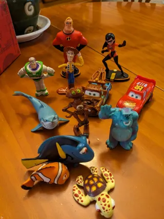 Figuras Disney, Pixar y más (37 uds)